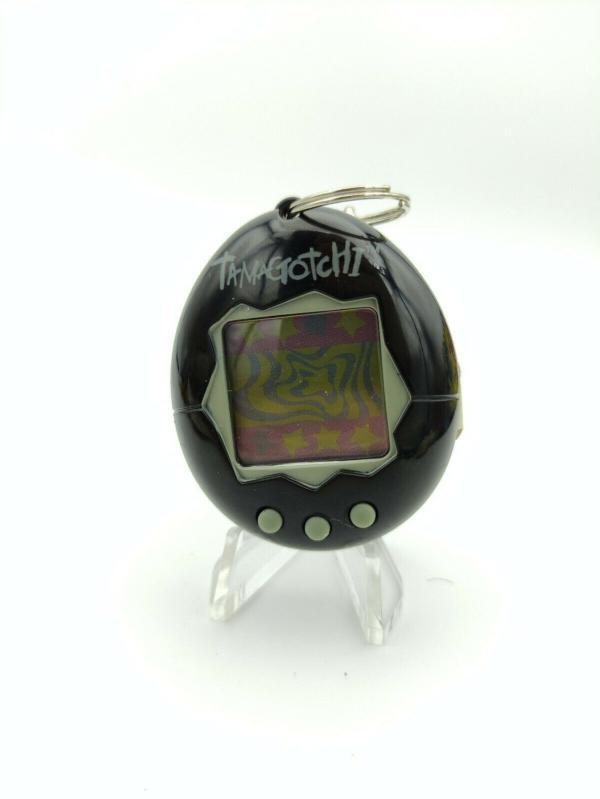 Tamagotchi Original P1/P2 Black w/ grey Bandai Boutique-Tamagotchis 3