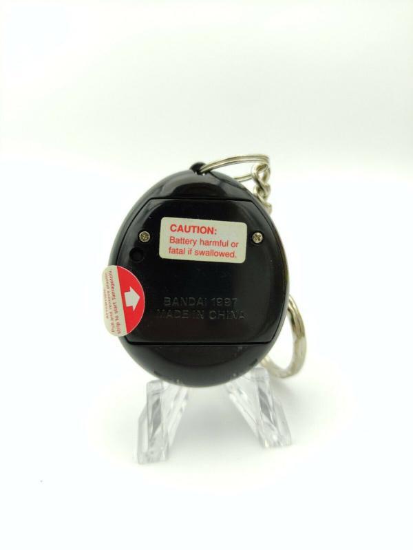 Tamagotchi Original P1/P2 Black w/ grey Bandai Boutique-Tamagotchis 4