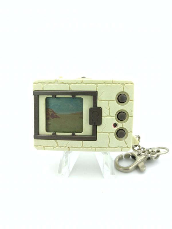 Digimon Digivice Digital Monster Ver 2 White with grey Bandai Boutique-Tamagotchis 4