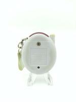 Tamagotchi Keitai Kaitsuu! Tamagotchi Plus Akai All White Boutique-Tamagotchis 4