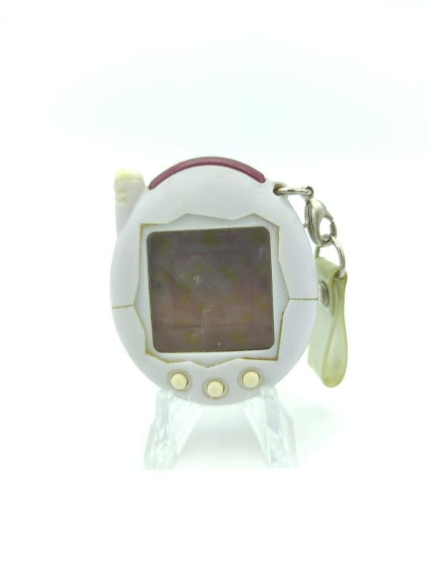 Tamagotchi Keitai Kaitsuu! Tamagotchi Plus Akai All White Boutique-Tamagotchis 2