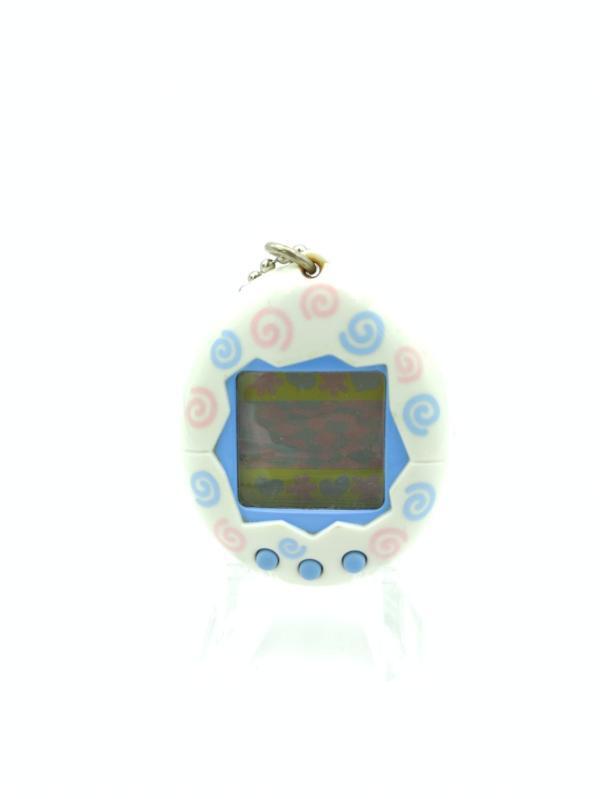 Tamagotchi Original P1/P2 White w/ spirals Bandai 1997 Boutique-Tamagotchis 2