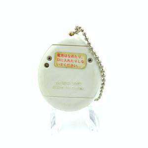 Tamagotchi Original P1/P2 White w/ spirals Bandai 1997 Boutique-Tamagotchis 2