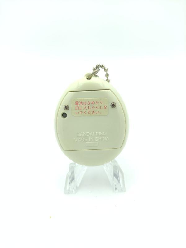 Tamagotchi Original P1/P2 White Original Bandai 1997 Boutique-Tamagotchis 3