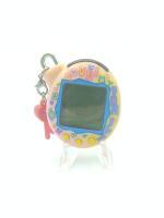 Tamagotchi Connection Version 5 V5 Familitchi Love My Family bandai Boutique-Tamagotchis 3