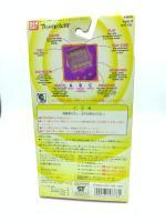 Tamagotchi Original P1/P2 White w/ blue Original Bandai 1997 Boutique-Tamagotchis 4