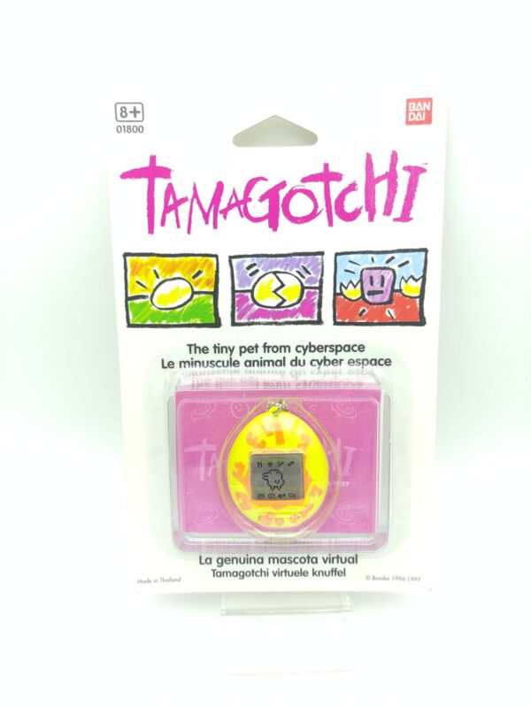 Tamagotchi Original P1/P2 Yellow w/ orange  Bandai 1997 English Boutique-Tamagotchis 2