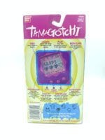 Tamagotchi Original P1/P2 White w/ grey Bandai 1997 English Boutique-Tamagotchis 4