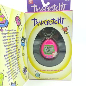 Tamagotchi Original P1/P2 blue w/ pink Bandai 1997 English Boutique-Tamagotchis 6