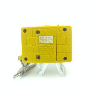 Digimon Digivice Digital Monster Ver 1 yellow w/ grey Bandai Boutique-Tamagotchis 2