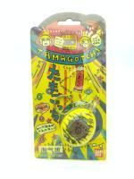 Tamagotchi Original P1/P2 Black w/ yellow Tiger Bandai 1997 English Boutique-Tamagotchis 3