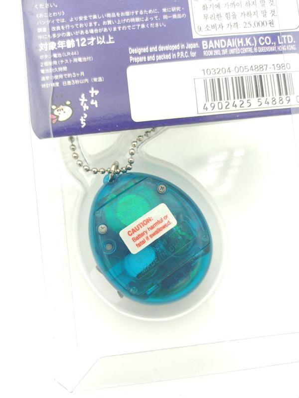 Tamagotchi Original P1/P2 Clear blue Bandai 1997 English Boutique-Tamagotchis 4