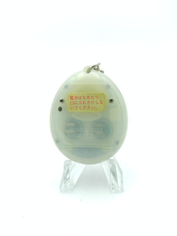 Tamagotchi Original P1/P2 Clear White Original Bandai 1997 Boutique-Tamagotchis 3