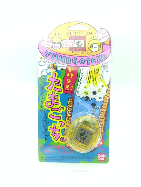 Tamagotchi Original P1/P2 clear yellow Bandai 1997 Boutique-Tamagotchis 2