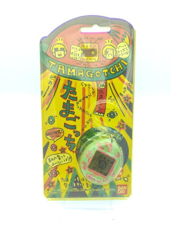 Tamagotchi Original P1/P2 light blue w/ pink Bandai 1997 English Boutique-Tamagotchis 2