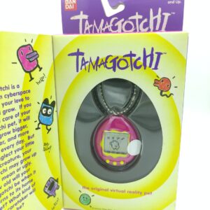 Tamagotchi Original P1/P2 Purple w/ yellow Original Bandai 1997 Boutique-Tamagotchis 2