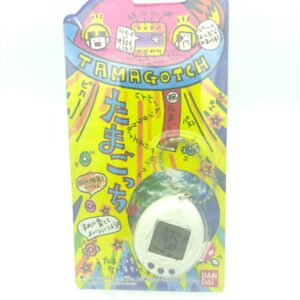 Tamagotchi Original P1/P2 Teal w/ yellow Bandai Japan 1997 Boutique-Tamagotchis 7