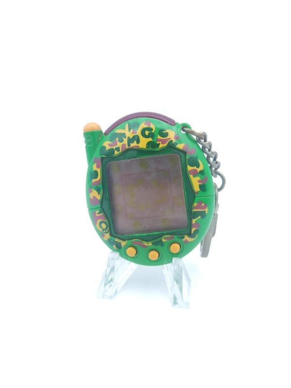 Tamagotchi Keitai Kaitsuu! Tamagotchi Plus Akai Camouflage Green Boutique-Tamagotchis 2