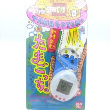 Tamagotchi Original P1/P2 White Bandai 1997 Virtual pet 8