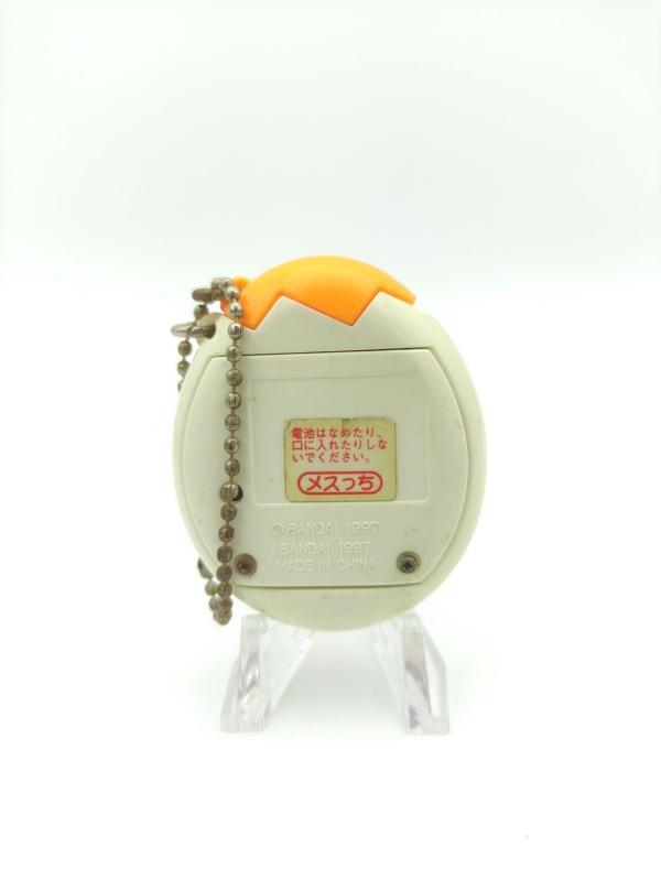 Tamagotchi Osutchi Mesutchi White w/ orange Bandai japan Boutique-Tamagotchis 3