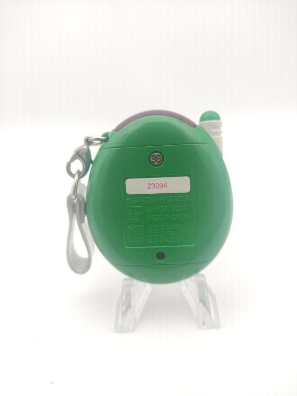 Tamagotchi Keitai Kaitsuu Tamagotchi Plus Hanerutchi White w/ green Boutique-Tamagotchis 3
