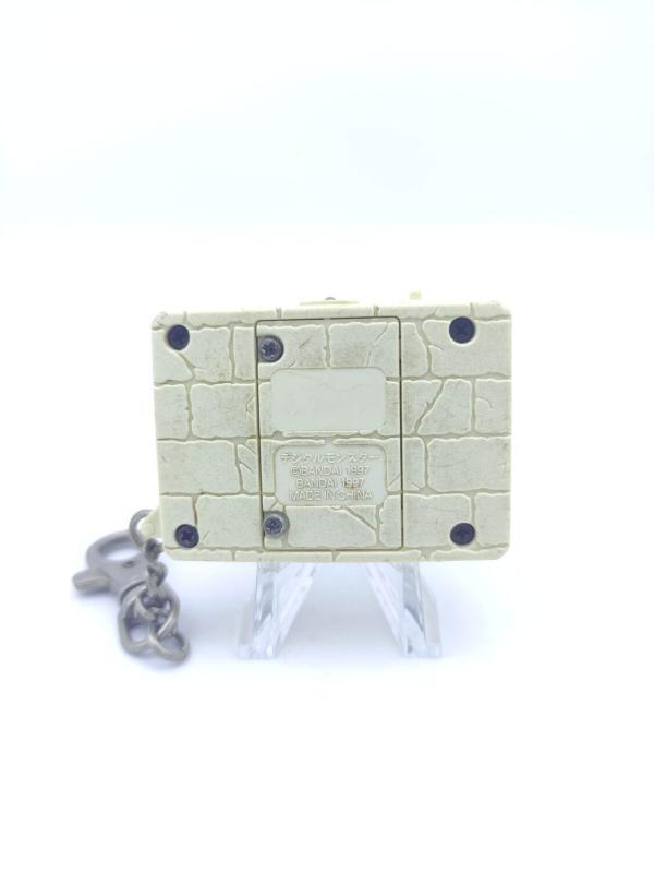 Digimon Digivice Digital Monster Ver 2 White with grey Bandai Boutique-Tamagotchis 3
