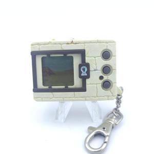 Digimon Digivice Digital Monster Ver 2 White with grey Bandai Boutique-Tamagotchis