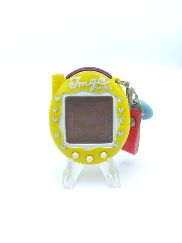 Tamagotchi Keitai Kaitsuu! Tamagotchi Plus Akai Caramel Bandai Yellow Boutique-Tamagotchis 2