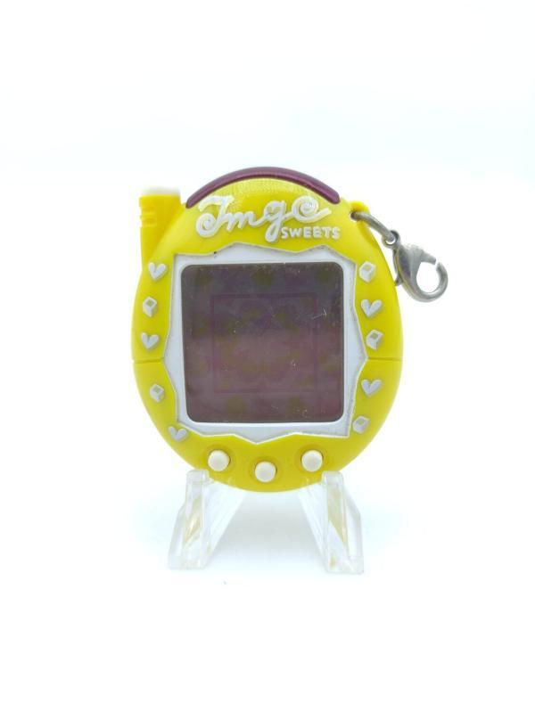 Tamagotchi Keitai Kaitsuu! Tamagotchi Plus Akai Caramel Bandai Yellow Boutique-Tamagotchis 2