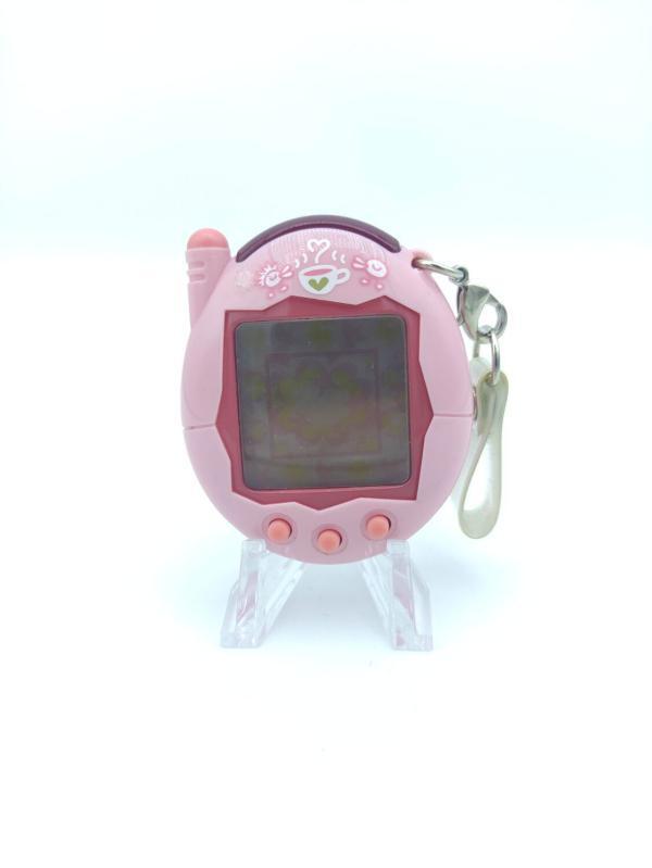 Tamagotchi Keitai Kaitsuu! Tamagotchi Plus Akai Milk Cocoa Boutique-Tamagotchis 2