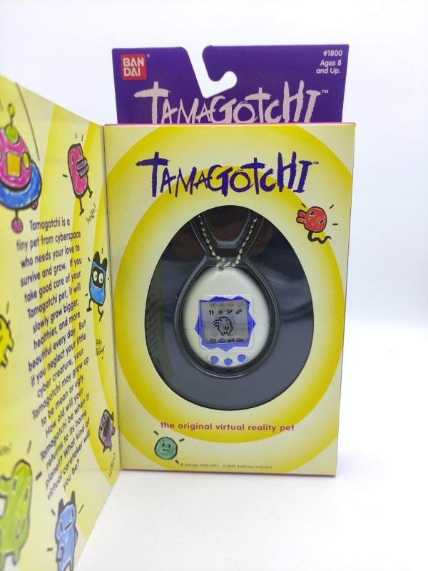Tamagotchi Original P1/P2 White w/ blue Original Bandai 1997 Boutique-Tamagotchis 2
