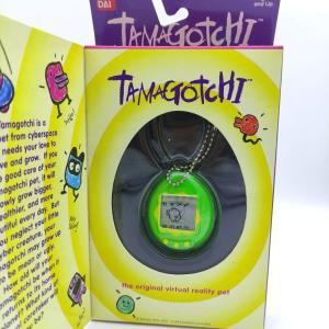 Tamagotchi Original P1/P2 Green w/ yellow Original Bandai 1997 Boutique-Tamagotchis