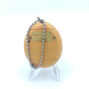 Tamagotchi Original P1/P2 Orange w/ yellow Bandai 1997 Boutique-Tamagotchis 2