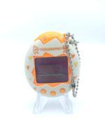 Tamagotchi Osutchi Mesutchi White w/ orange Bandai japan Boutique-Tamagotchis 3