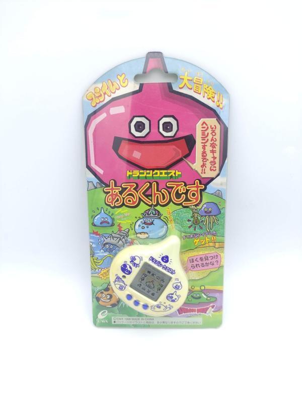 Dragon Quest Slime Virtual Pet Pedometer Arukundesu Enix White w/ blue Boutique-Tamagotchis 2