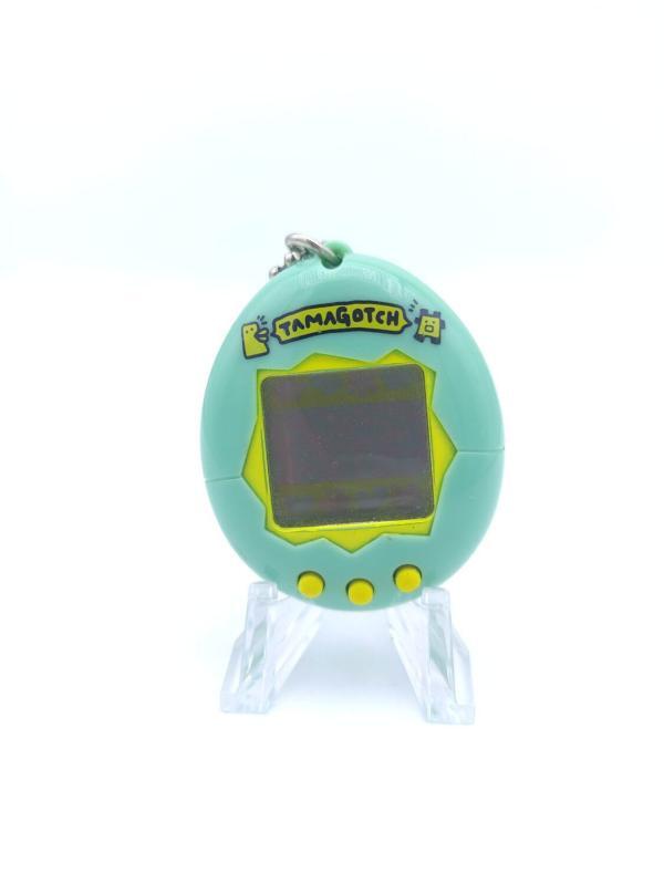 Tamagotchi Original P1/P2 Mint w/ yellow Bandai Japan 1997 Boutique-Tamagotchis 2