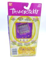 Tamagotchi Original P1/P2 white w/ blue Bandai 1997 English Boutique-Tamagotchis 4