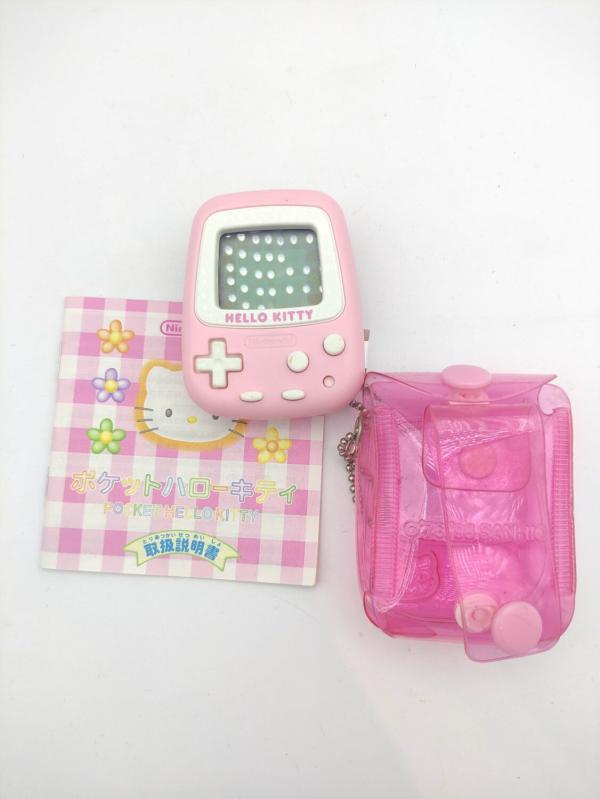 Nintendo Sanrio Hello Kitty Pocket Game Virtual Pet 1998 with case Boutique-Tamagotchis 3 Nintendo Sanrio Hello Kitty Pocket Game Virtual Pet 1998 with case Boutique-Tamagotchis 3