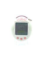 Tamagotchi Plus Connection Version 1 Shiny White bandai Boutique-Tamagotchis 3