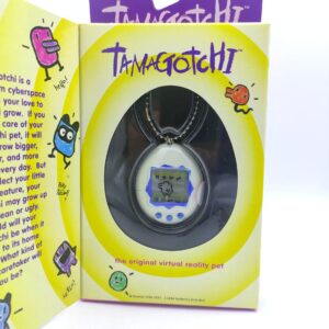 Tamagotchi Original P1/P2 White w/ blue Original Bandai 1997 Boutique-Tamagotchis