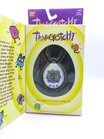 Tamagotchi Original P1/P2 White w/ blue Original Bandai 1997 Boutique-Tamagotchis 3