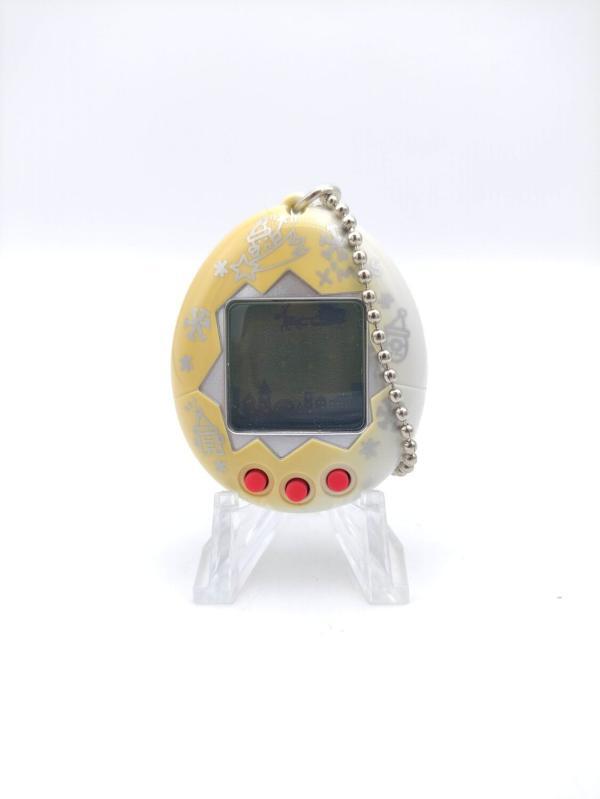 Tamagotchi V1 Santa Santaclautch Bandai 1998 white Boutique-Tamagotchis 2