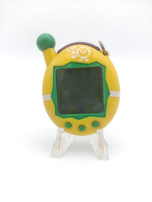 Tamagotchi Entama Chou Jinsei Enjoi Plus Yellow Sweater Bandai Boutique-Tamagotchis 2