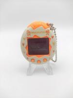 Tamagotchi Osutchi Mesutchi White w/ orange Bandai japan Boutique-Tamagotchis 3