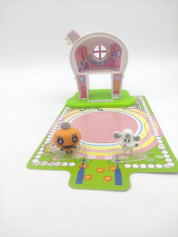 Tamagotchi tamatown playset Memetchi house Bandai Boutique-Tamagotchis 3 Tamagotchi tamatown playset Memetchi house Bandai Boutique-Tamagotchis 3