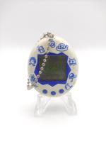 Tamagotchi Original P1/P2 White w/ blue Original Bandai 1997 Boutique-Tamagotchis 3