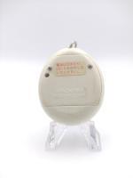 Tamagotchi Original P1/P2 White w/ blue Original Bandai 1997 Boutique-Tamagotchis 4
