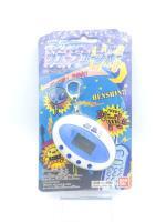 Wave U4 in Box Alien Virtual Pet Bandai Japan white w/ blue Boutique-Tamagotchis 3