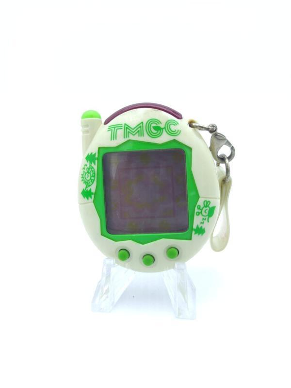 Tamagotchi Keitai Kaitsuu! Tamagotchi Plus Akai Natural White Bandai Boutique-Tamagotchis 2