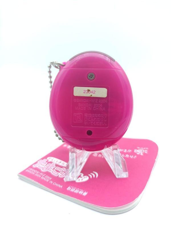 Tamagotchi Plus Connection Version 1 Translucent Pink bandai Boutique-Tamagotchis 3 Tamagotchi Plus Connection Version 1 Translucent Pink bandai Boutique-Tamagotchis 3